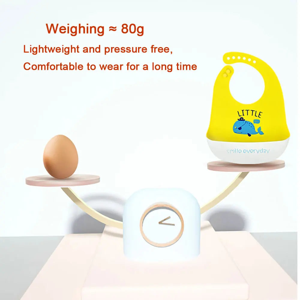 Waterproof silicone bib for babies and children.